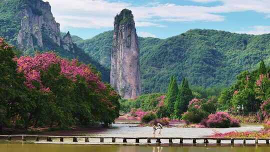 丽水市仙都景区朱潭山