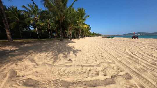 穿越机航拍4K海南三亚大海沙滩海边风景