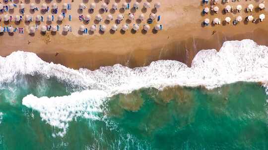 大海沙滩海浪