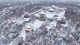 辽宁沈阳北陵公园清昭陵大雪中古建筑航拍高清在线视频素材下载