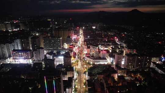 贵州凯里北京西路城市夜景灯光交通航拍