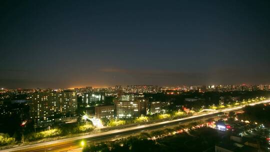 城市夜景车水马龙