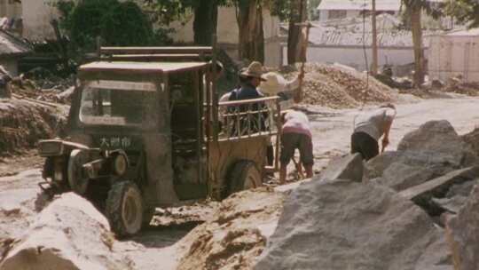 改革开放基础建设桥梁道路繁忙施工