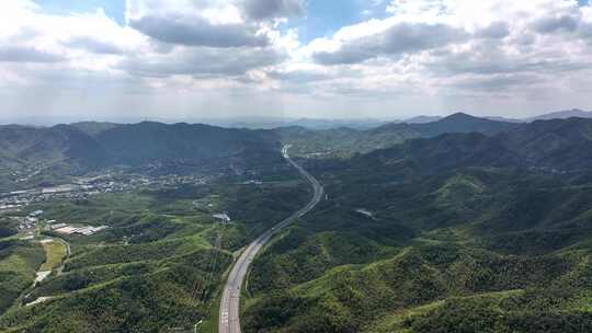 山区高速路 山区交通