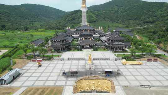 航拍苏州西山岛大如意圣境景区