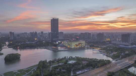 上海保利大剧院嘉定新城远香湖火烧云晚霞