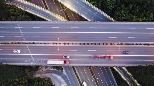 航拍傍晚高速公路道路交通枢纽视频素材模板下载