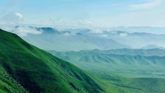 辽阔的高山草原