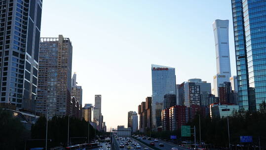 延时 落日 傍晚 天空 云 风 晚霞 城市 街景