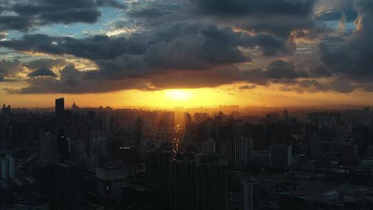 上海城市日落航拍