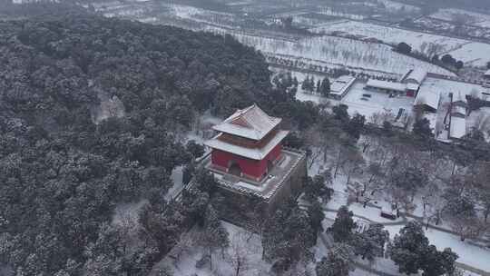 明十三陵的冬日风光航拍视频素材模板下载