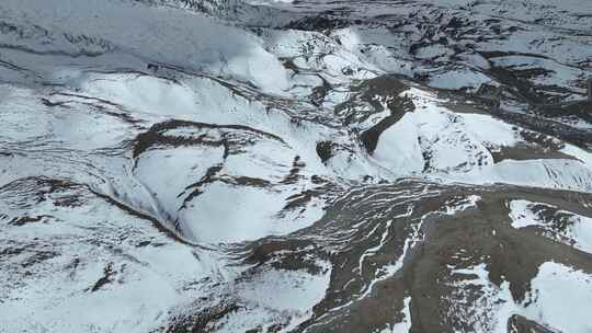 无人机航拍新疆喀什地区雪山风景