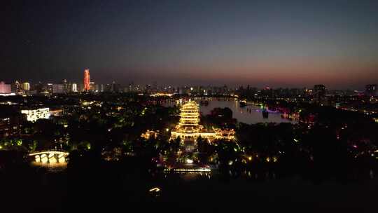 济南大明湖超然楼夜景航拍