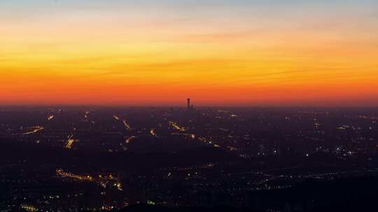 远眺北京日出地平线
