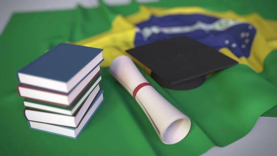 巴西国旗毕业帽和文凭视频素材模板下载