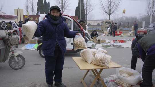 4k新春时节传统民俗炸爆米花销售摊位实拍