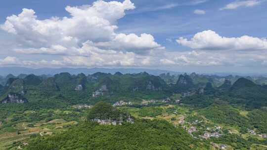 蓝天白云下的桂林山峰自然风光航拍延时