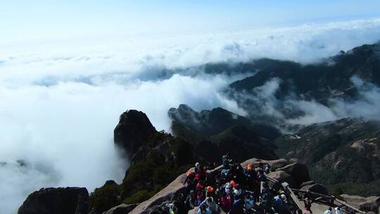 黄山穿越机航拍穿云震撼素材第一视角