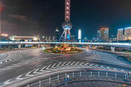 上海陆家嘴大转盘车流夜景定点