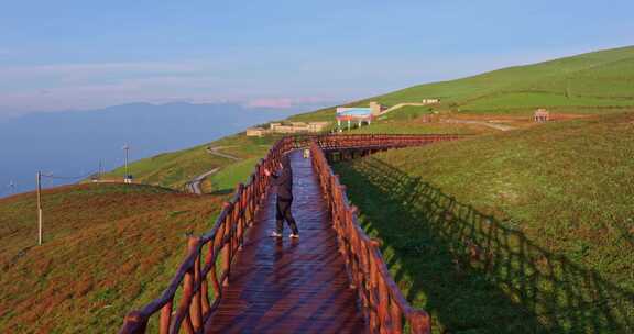 云南自然风光大山山上景观高山峡谷