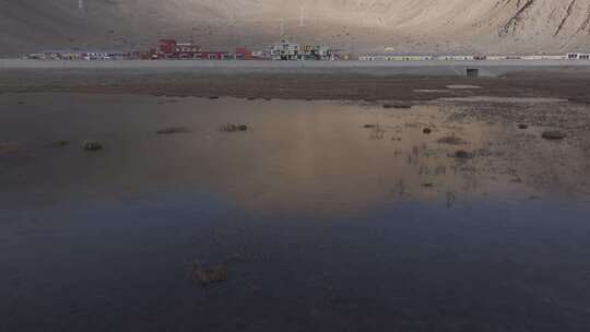 中国新疆喀什地区阿克陶县喀拉库勒湖景区