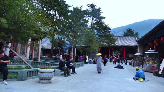 山西五台山大显通寺禅院视频合集