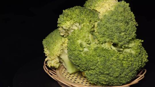 蔬菜健康食材西蓝花视频素材模板下载
