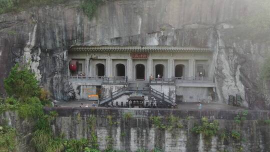 航拍浙江绍兴新昌大佛寺内景物视频素材模板下载