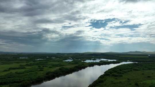 航拍海拉尔河湿地夏日风景