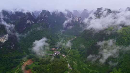 航拍雨后群山云雾缭绕山峦叠嶂山脉山川