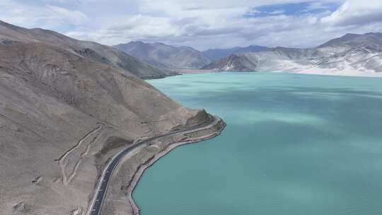 新疆 峡谷 湖泊 雪山 白沙湖 南疆视频素材模板下载