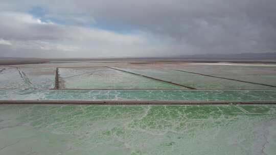 青海茫崖翡翠湖盐湖高空航拍