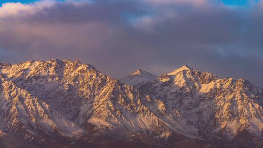 雪山 延时 8K60P