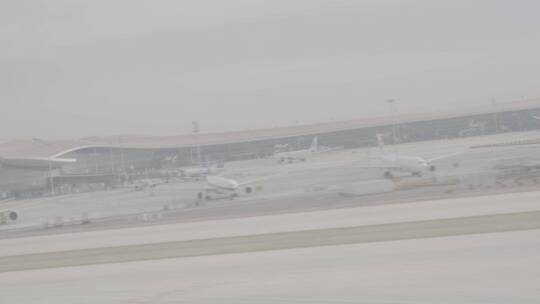 北京大兴国际机场飞机起飞视频素材模板下载
