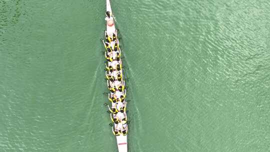 端午节赛龙舟航拍龙舟比赛俯拍湖水面划龙舟