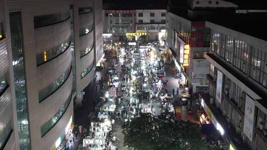 城市夜市步行街夜景人流航拍