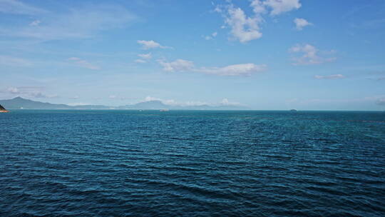 4k航拍深圳东部沿海大海美丽风景