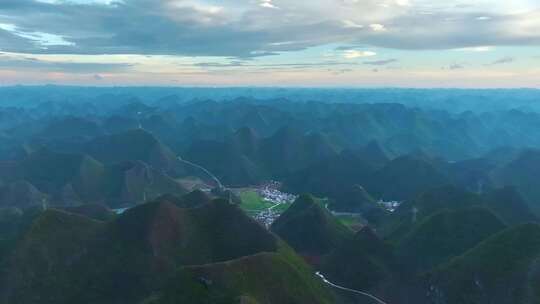 航拍桂林山水风光
