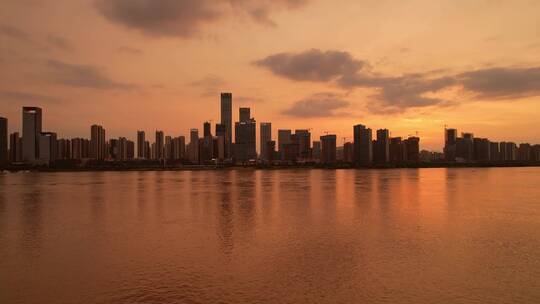 唯美城市江景夕阳-湘江新区航拍