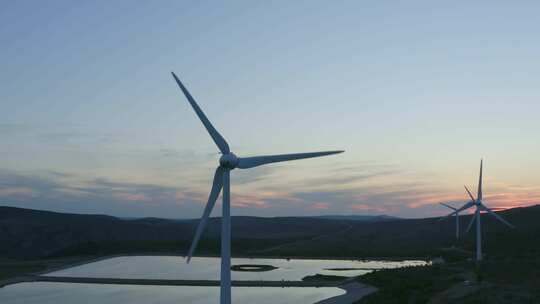 风力涡轮机，领域，山脉，湖泊