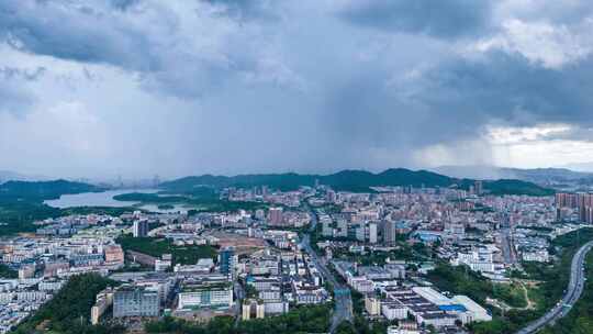 深圳市城市暴雨云团航拍图