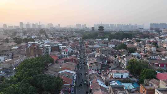 泉州开元寺东西塔航拍西街泉州市区建筑风光