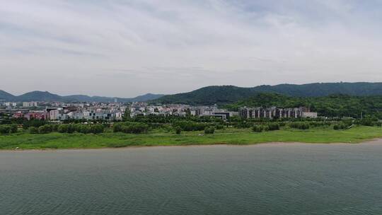 湖南长沙湘江岳麓山风景航拍视频素材模板下载