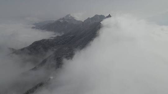 长城雪后冬季云海雪景航拍高清