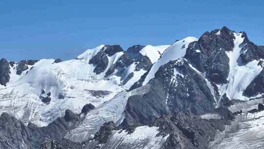 雪山山脉