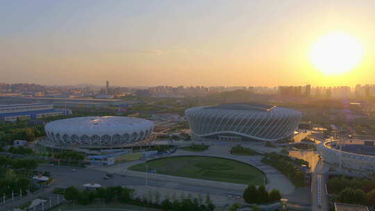 H130153A武汉光谷网球场航拍夕阳全景709