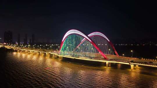 江西南昌艾溪湖大桥商务区CBD城市天际线