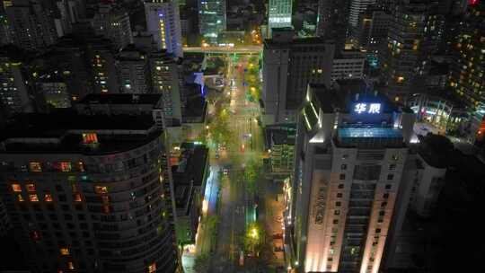 杭州西湖区平海路中河高架路夜景车流延时视