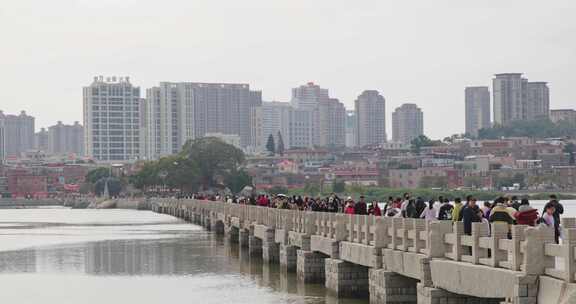 福建泉州洛阳桥万安桥游客人流量春节国庆