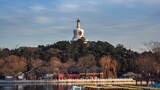 北海公园永安寺白塔延时素材高清在线视频素材下载